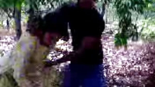 Szerető baszik felesége óvszer nélkül a férje ország film szex