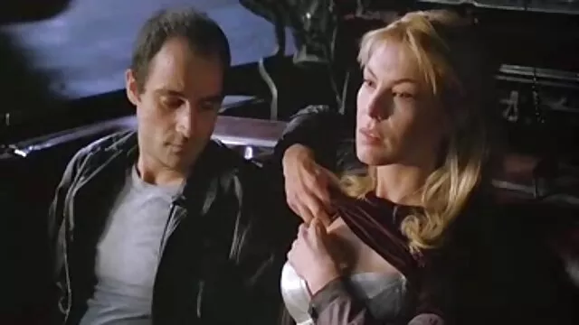 Karmen karma bizonyítja, hogy egy beteg csoport képes szopást amatőr erotikus videók készíteni.