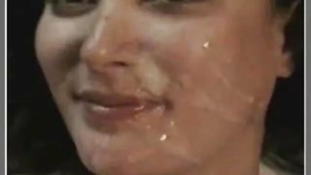 Szerető beszúr egy nagy faszt a felesége vaginájába (Felszarvazott videó) xex filmek magyarul
