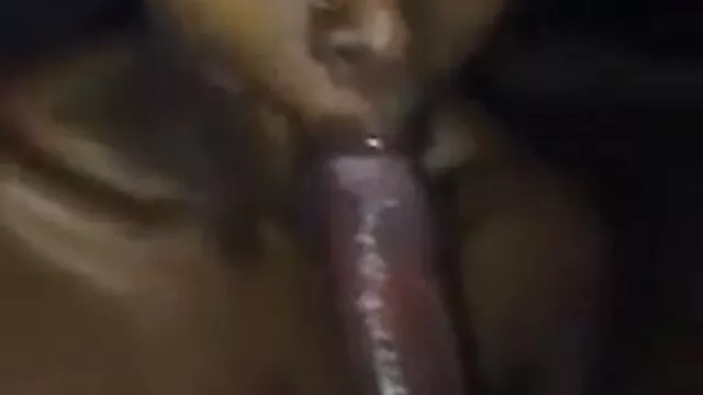 Vett egy ingyen filmek szex Thai lányt egy társkereső alkalmazásból, majd megdugta.