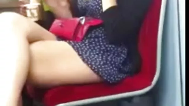 Nagy szuper dögös anya Julia Ann stroke magát, hogy amatőr szex videók orgazmus!