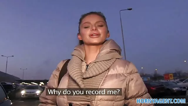 Apró festett kazashka lök szexsz hu egy nagy fekete kakas a szűk seggét