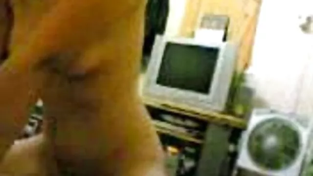 elkényeztetett talp, hogy nagy cici sex kilégzés arany pisi