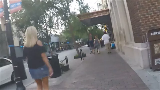 Izmos szőke szar egy izmos csikló erőszakos sex video