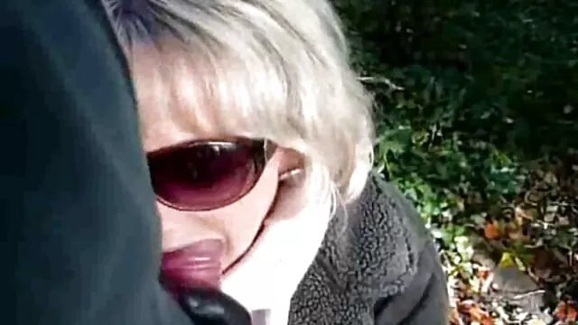 A sex video magyarul fizika tanár szopott egy diák farkát a kakas közepén egy konzultációra.