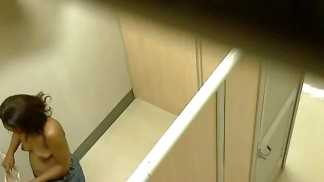Szenvedélyes szex a teraszon szex egy gyönyörű szőke egy hatalmas ágy