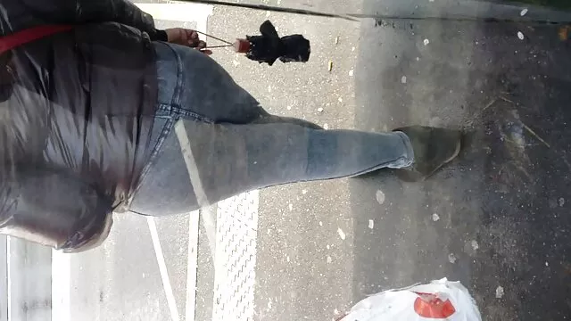 pisilni családisexvideo játék