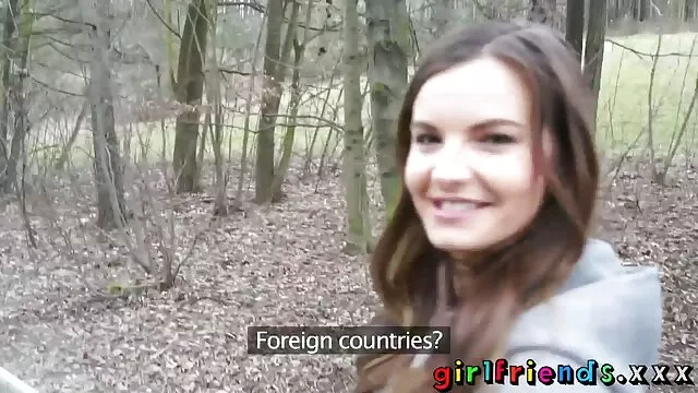 Meztelen mellei erotikus porno video Olga Buzova otthon 2