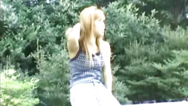 petite teenie Vina sky karcsú, Csinos! (Ez duci szex videók zúzott)